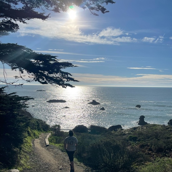 Meet your Posher, Jennifer - Picture 14 of 15